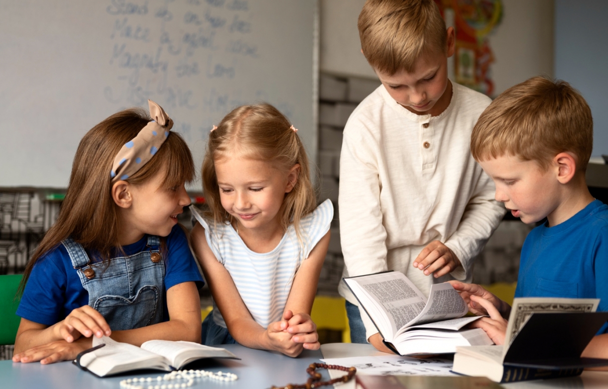 Minister edukacji Barbara Nowacka informuje o zamknięciu 431 placówek edukacyjnych z powodu powodzi