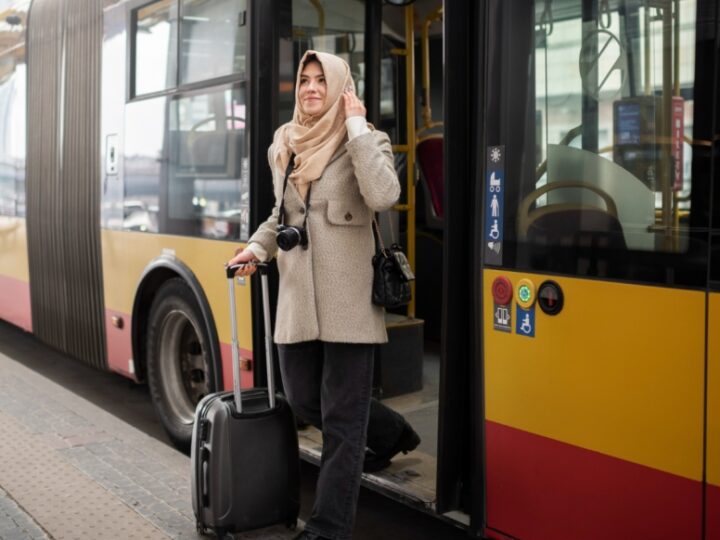 Wrocławskie MPK tłumaczy się z opóźnień: problemem są nieodpowiednio zaparkowane samochody