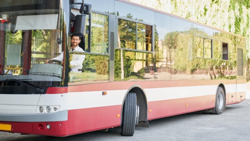 Niezapowiedziane komplikacje dla podróżujących MPK w sercu Wrocławia